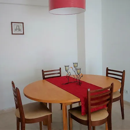 Casa Augustus * Lagos
